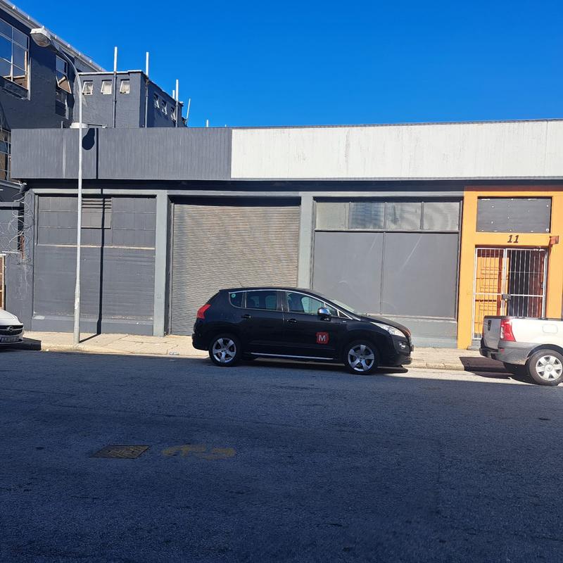 To Let commercial Property for Rent in North End Eastern Cape